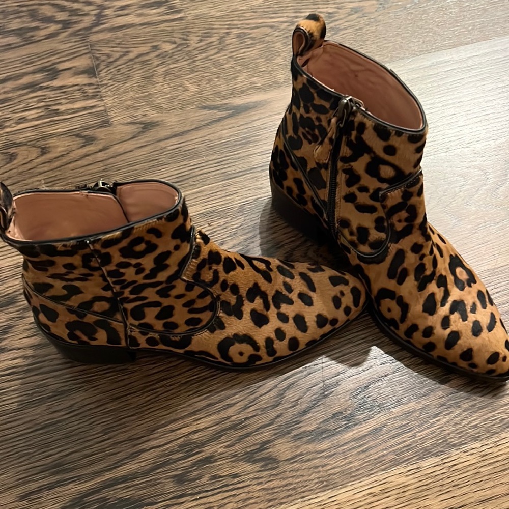 Veronica Beard Leopard ankle boots, worn twice